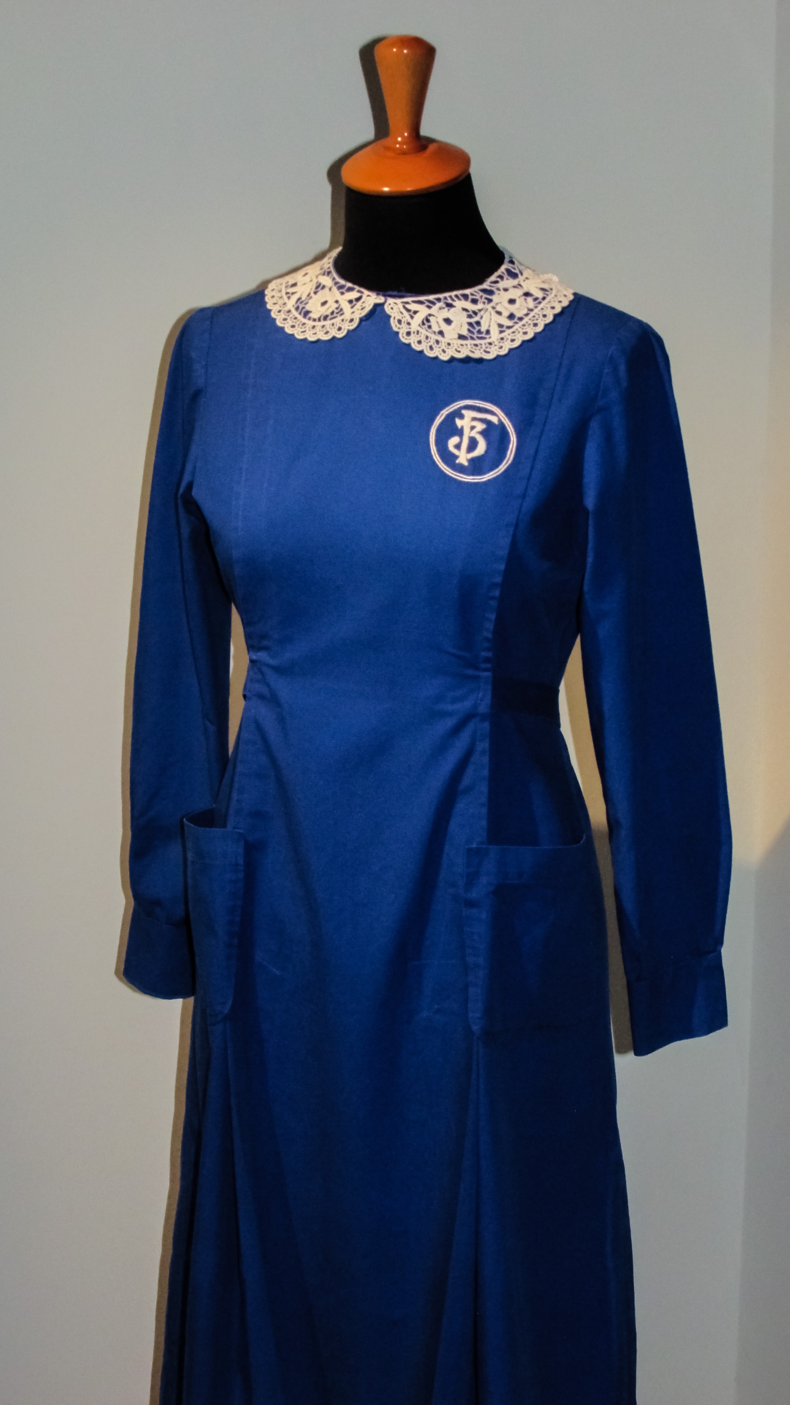 navy satin long sleeve dress with white lace collar
