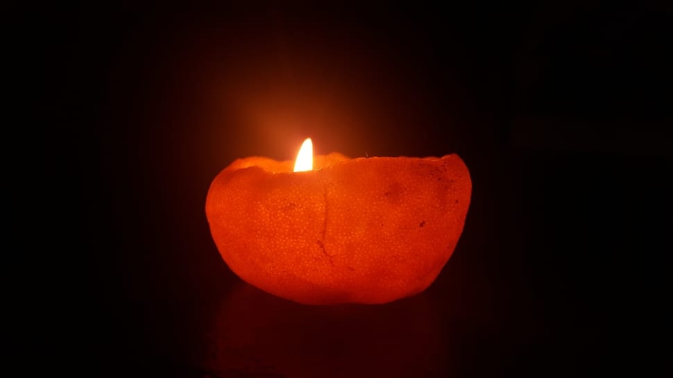 red candle holder preview