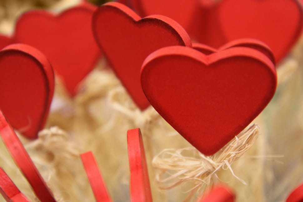 red hearts wooden carving decor preview