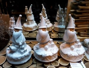 6 piece of santa claus ceramic figurines thumbnail