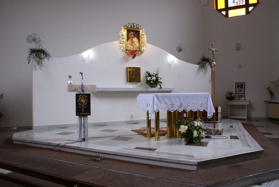 white and brown altar preview