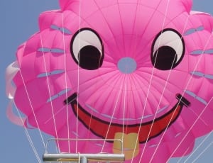pink smile hot air balloon thumbnail
