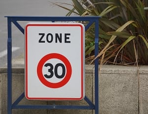 zone 30 signage thumbnail