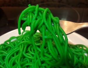 photo of green pasta with fork thumbnail