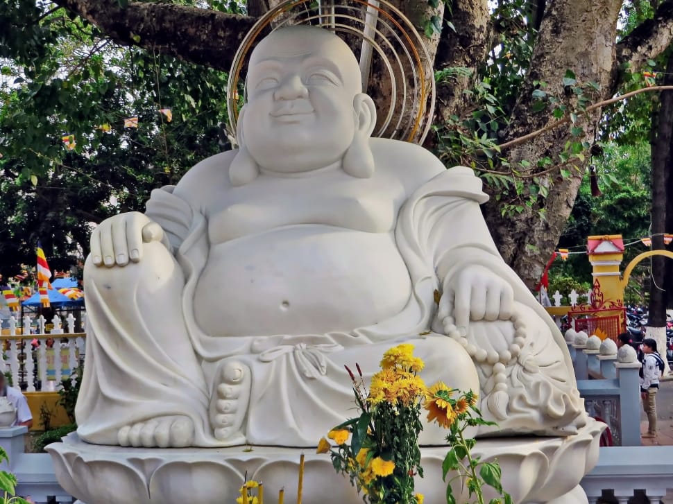 white buddha statue preview