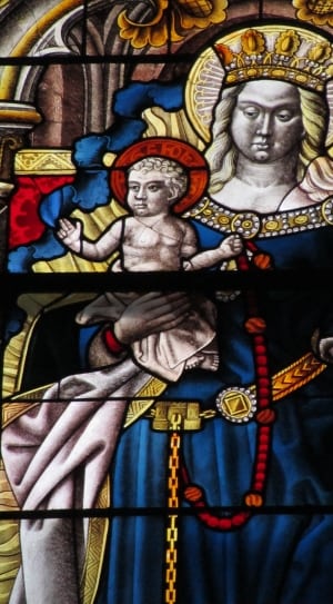 virgin mary and baby jesus glass window thumbnail