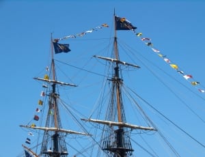 blue and white ship flag thumbnail
