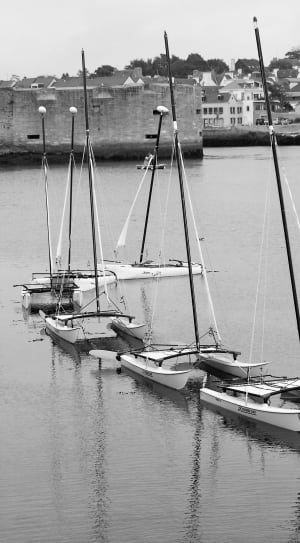 6 sailing boats thumbnail