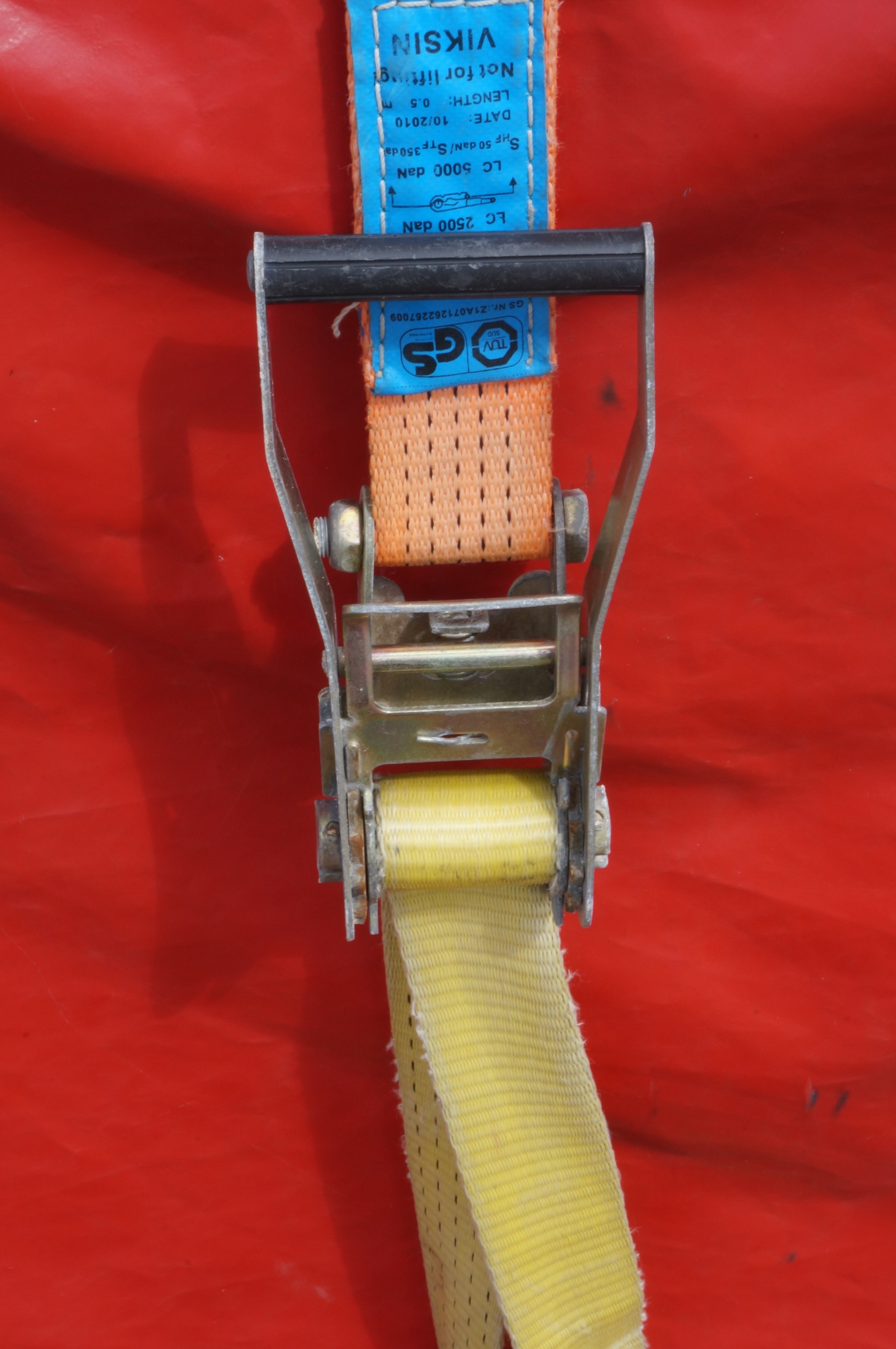 yellow and orange harness belt