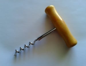 brown and silver corkscrew thumbnail