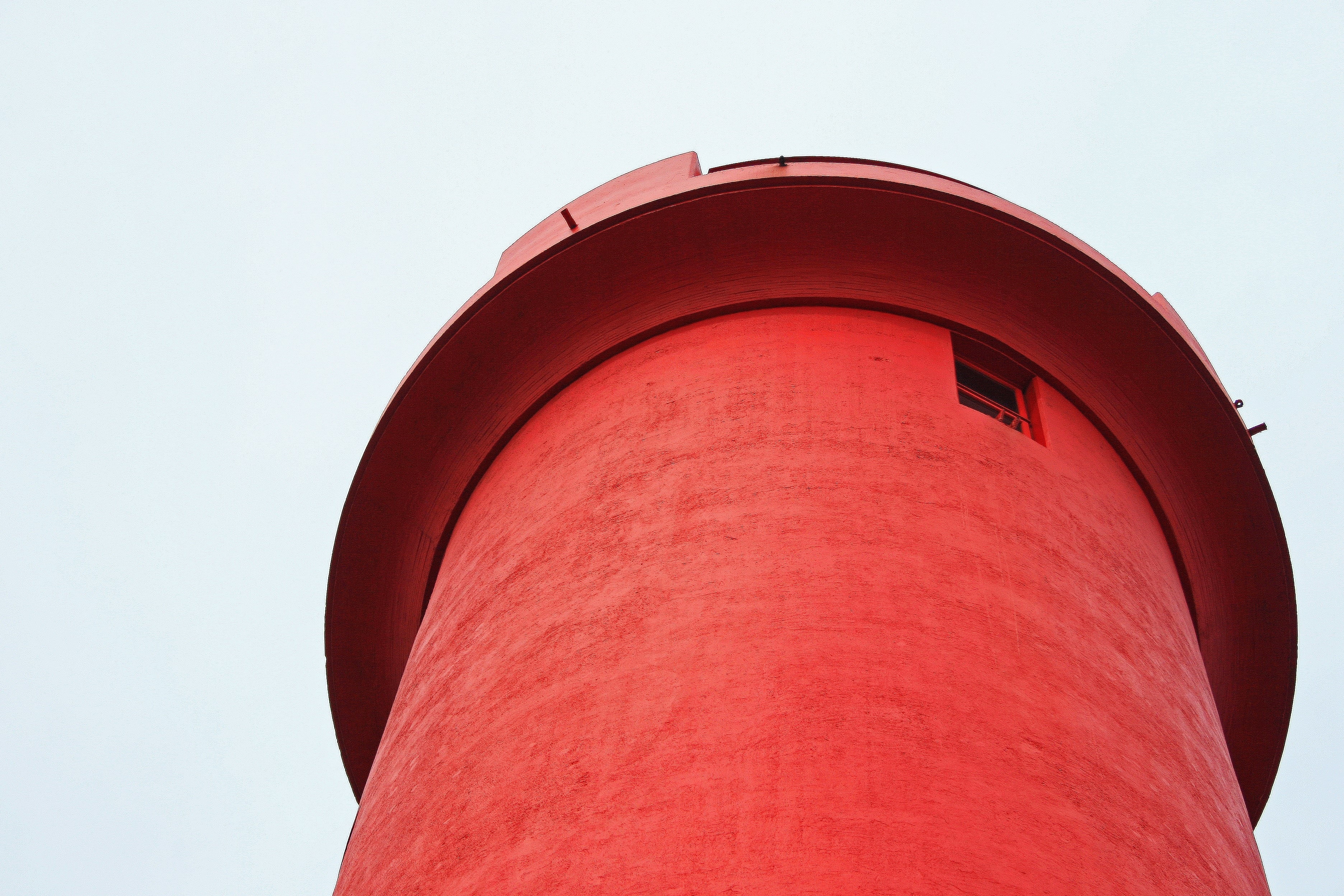 red round tower