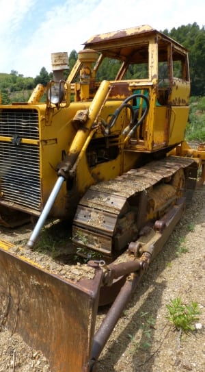 yellow and brass front loader thumbnail