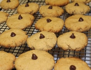 chocolate chip cookies thumbnail