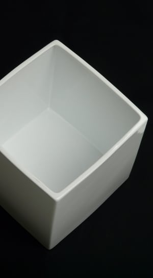 white ceramic square bowl thumbnail