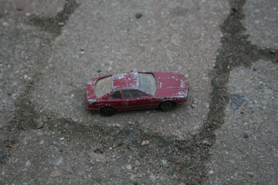 red coupe die-cast model preview