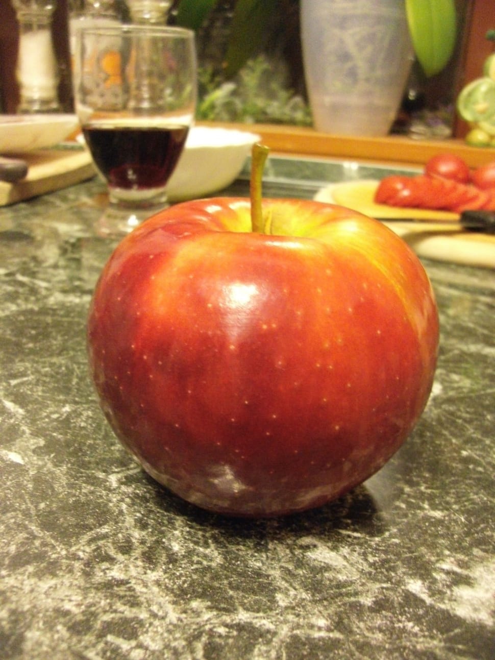 red apple fruit preview