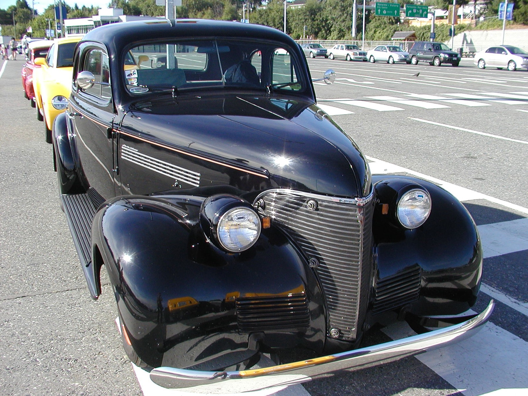 black ford f1