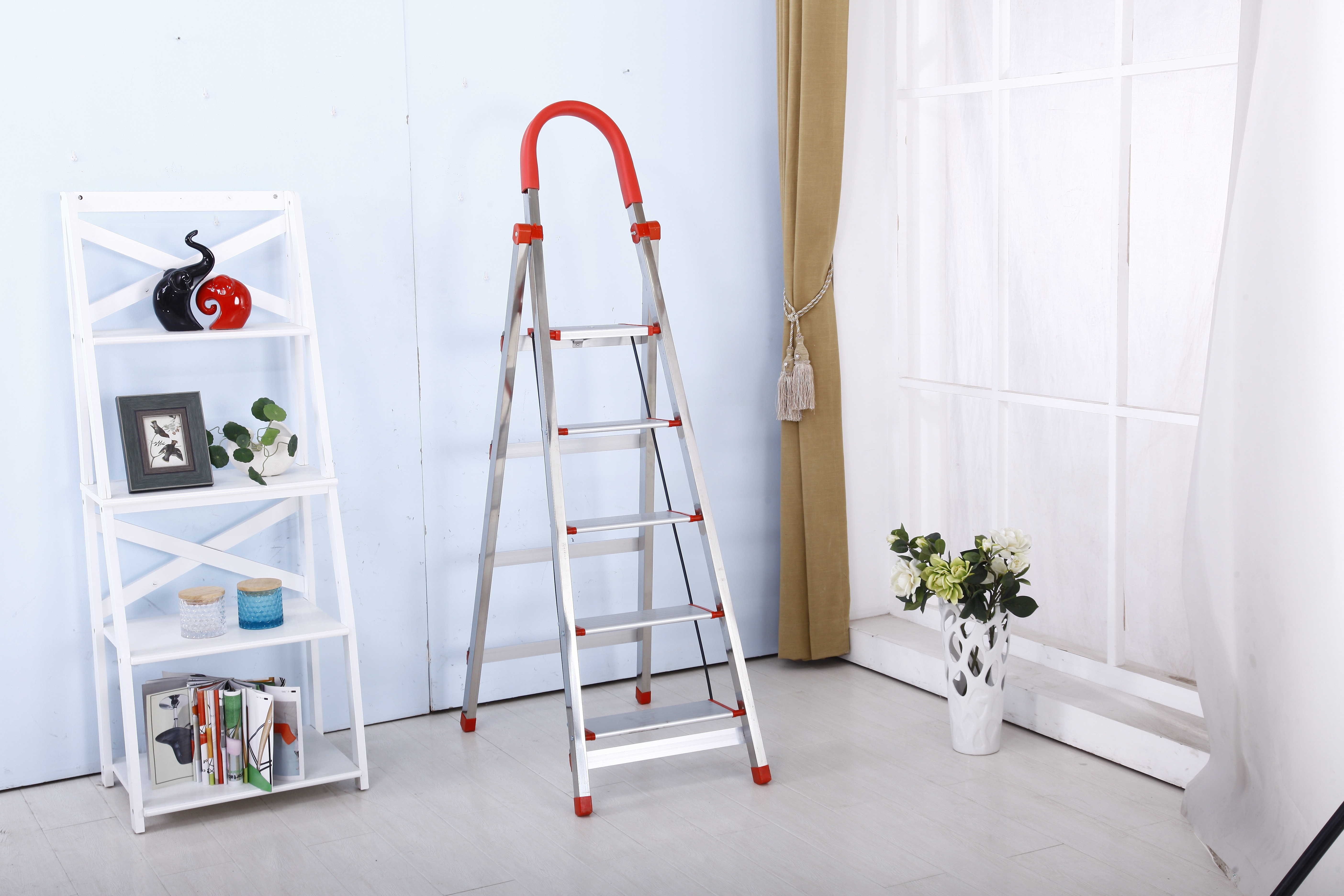 gray and red step ladder