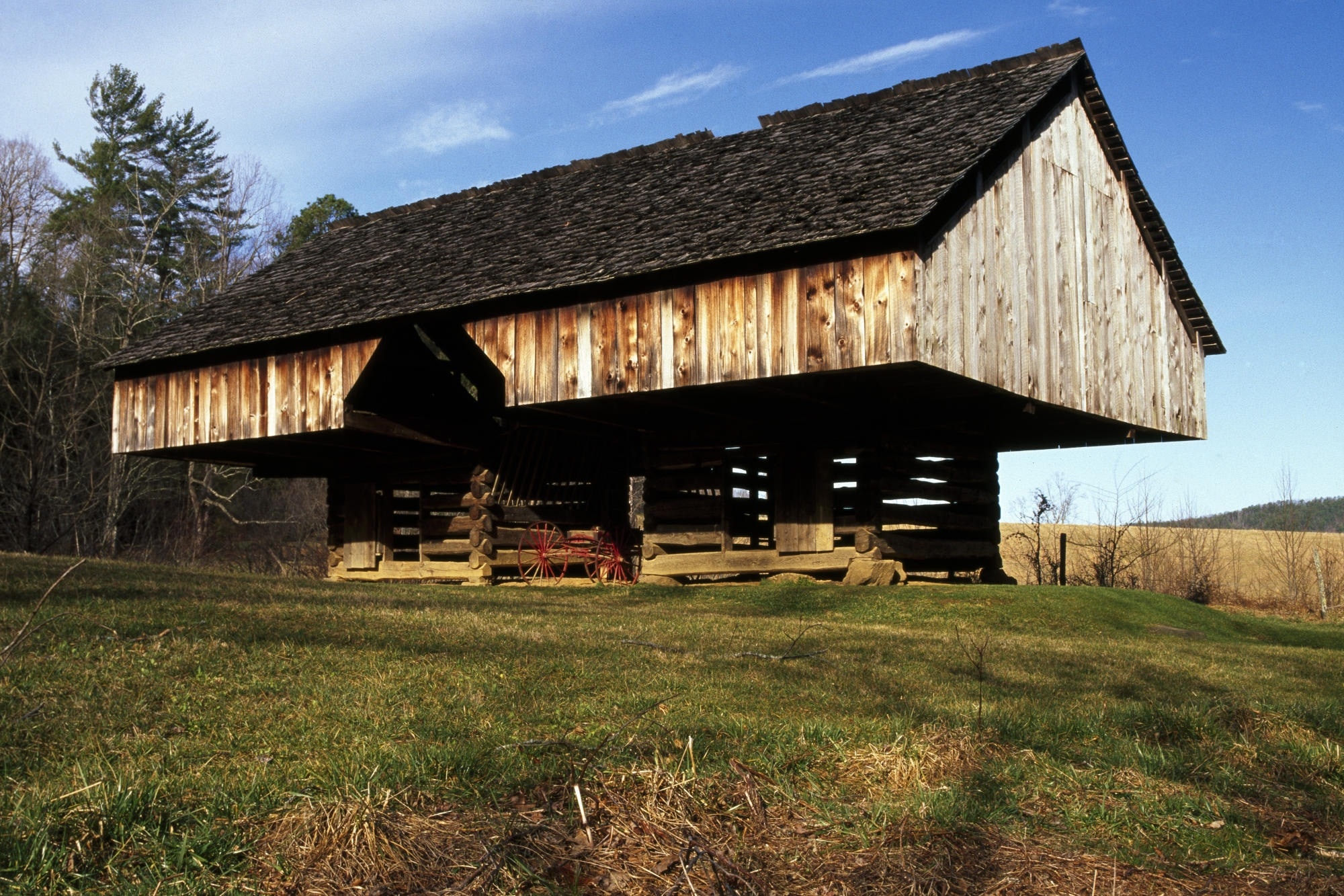 brown wooden farmhouse