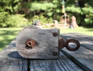 brown and gray metal tool thumbnail