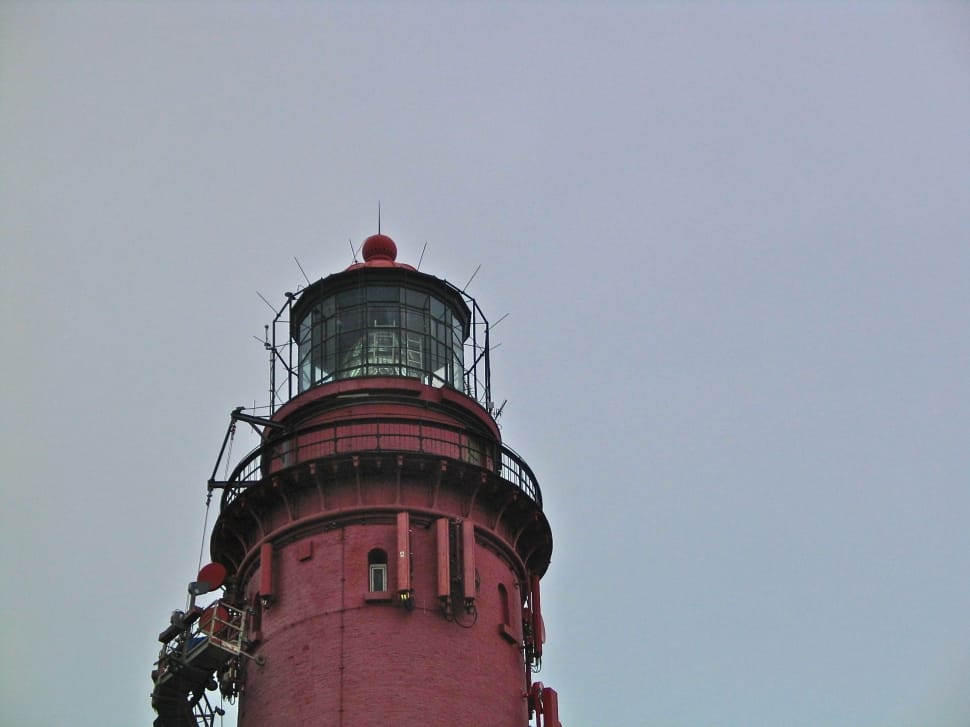 red lighthouse preview