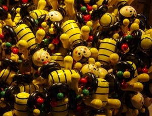 plastic bee toy lot thumbnail