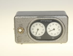 gray speedometer thumbnail