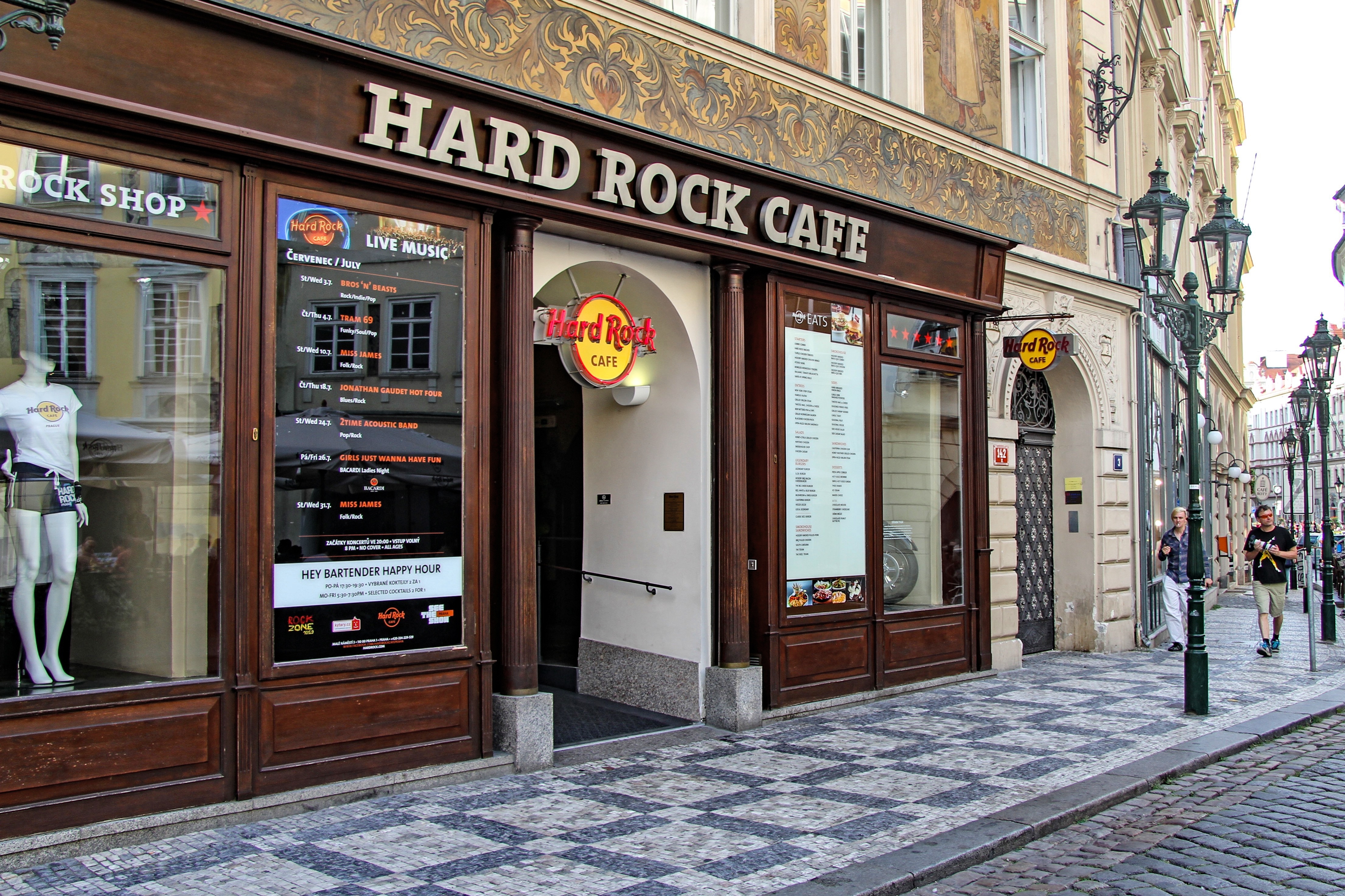 hard rock cafe store signage