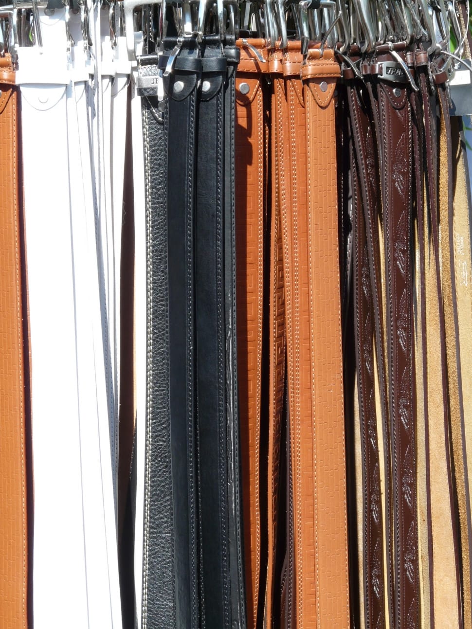 leather belts lot preview