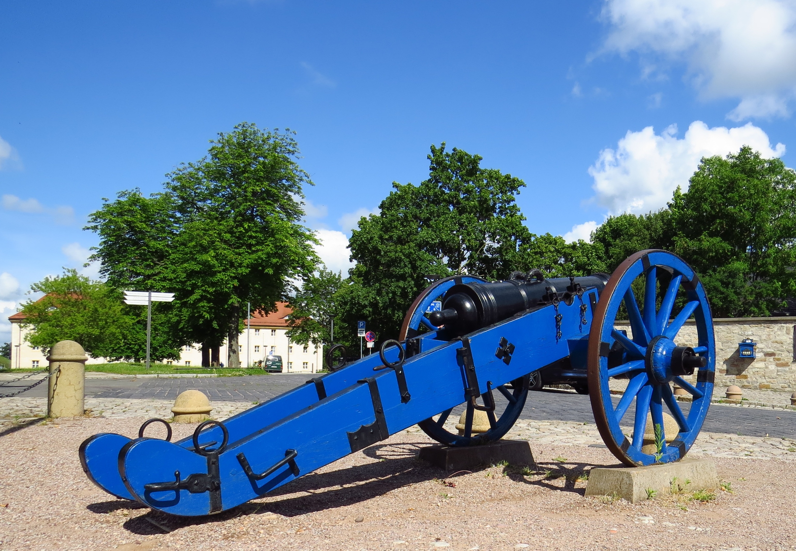 blue and black cannon