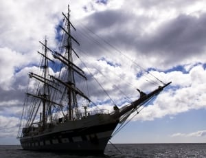 white galleon ship thumbnail