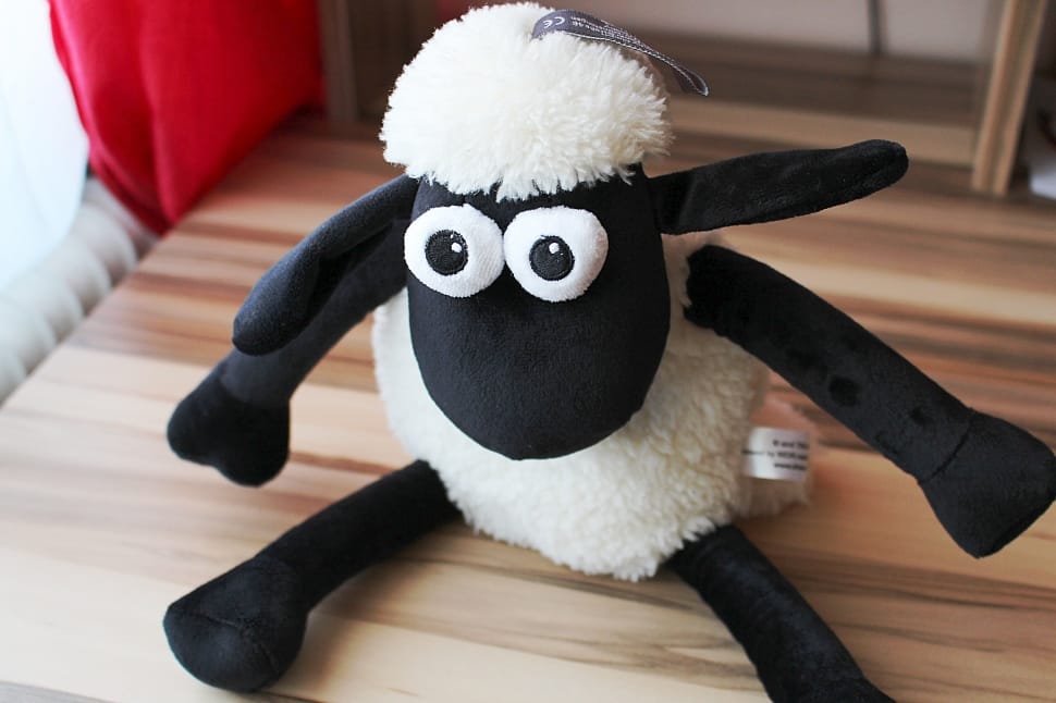 shaun the sheep plush toy preview