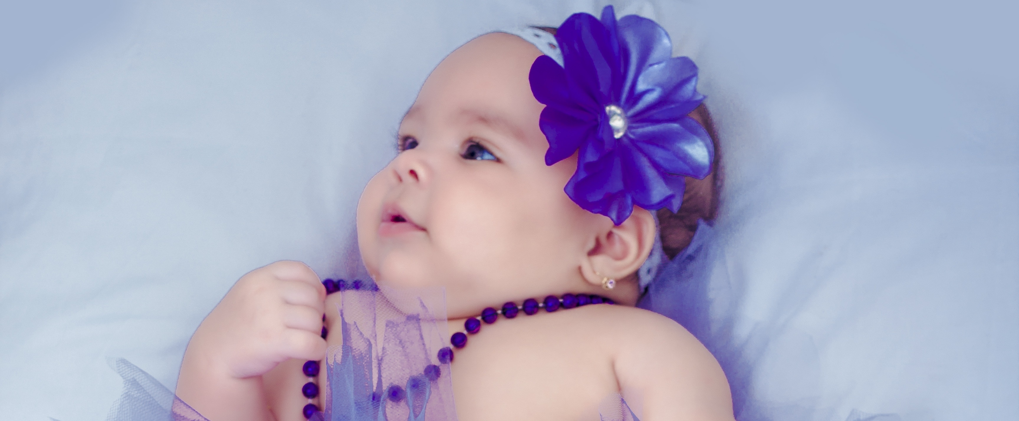 baby's purple flower accent headband