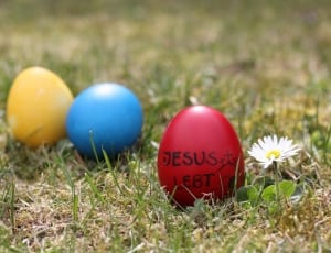 3 Easter eggs thumbnail