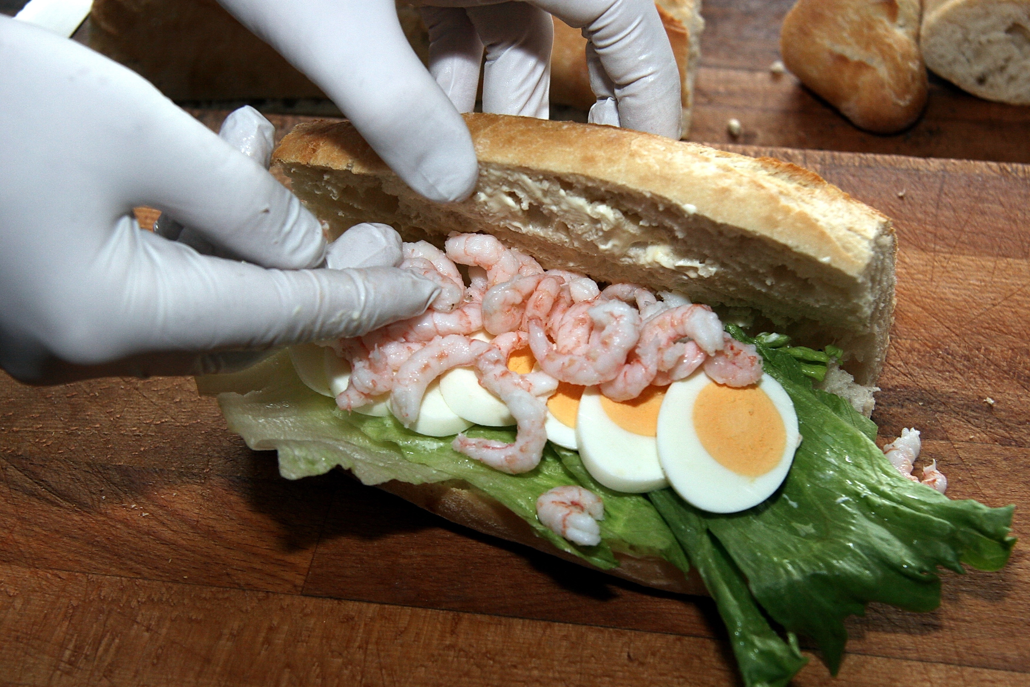 bread with shrimp egg and vegetables filling