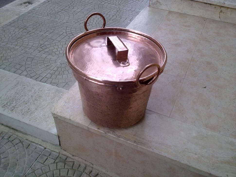 silver cooking pot preview