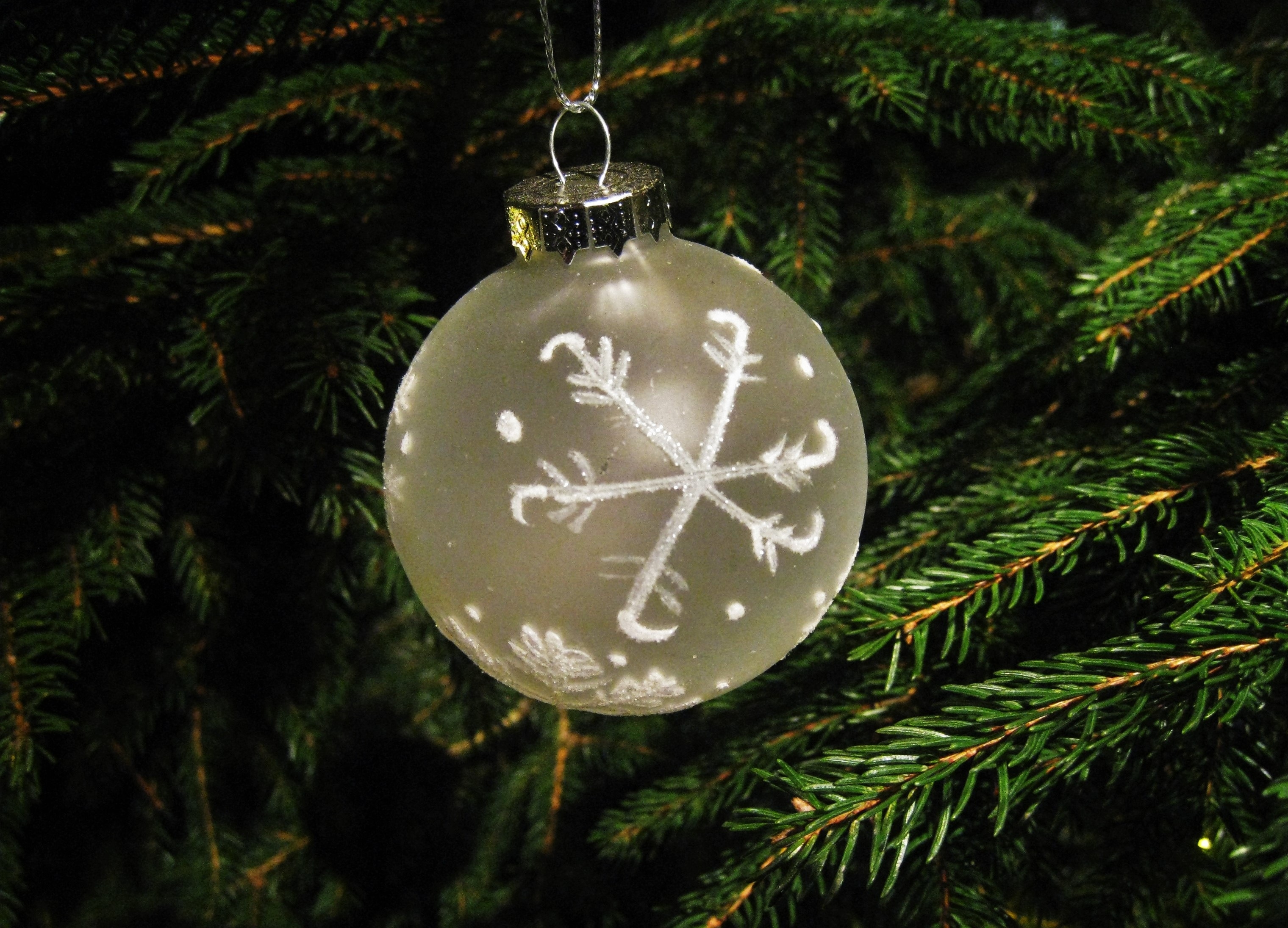 clear glass snowflake ornament