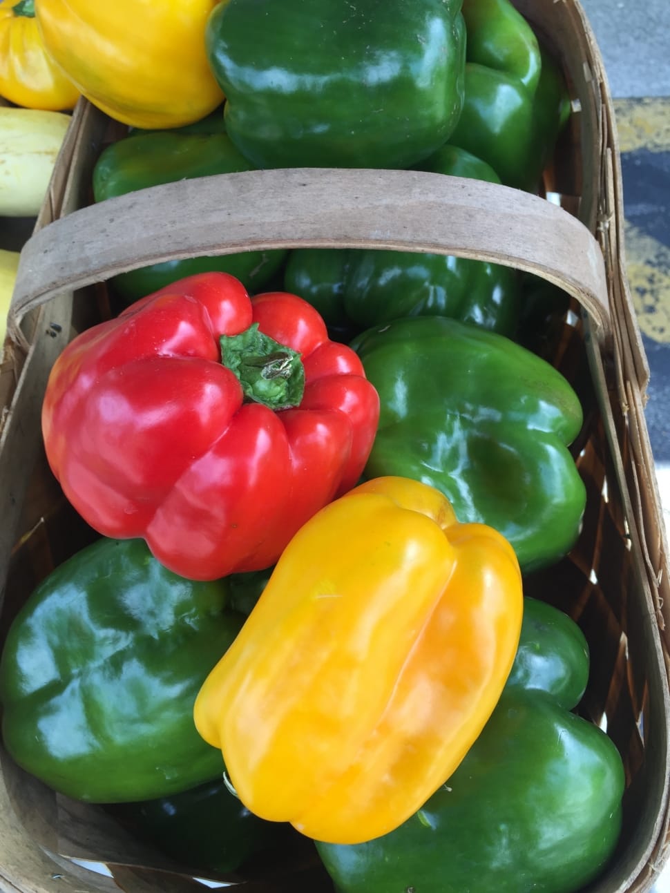 Peppers, Green Pepper, Red Pepper, green color, vegetable preview