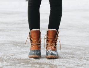 women's pair of brown winter boots thumbnail