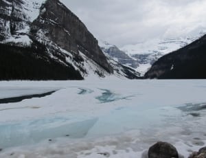 ice covered valley thumbnail