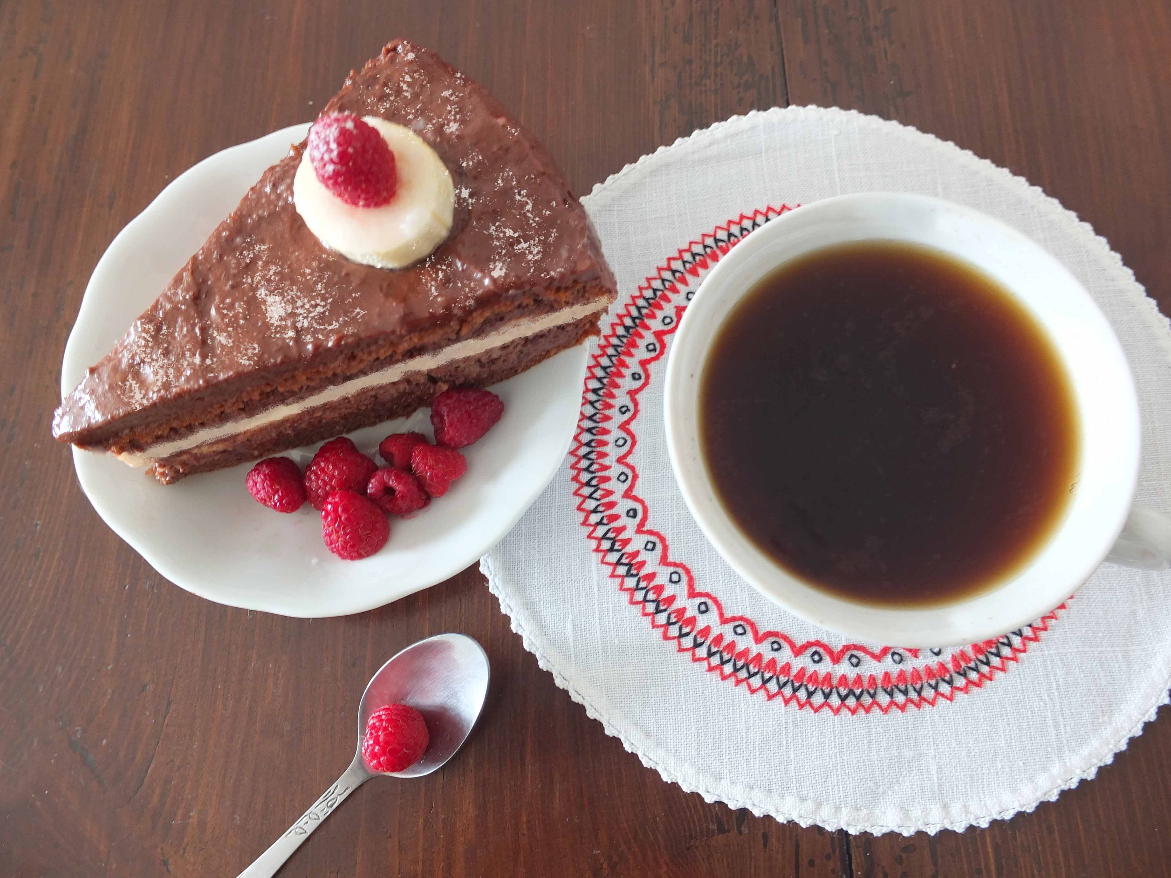 chocolate cake with raspberry and coffee