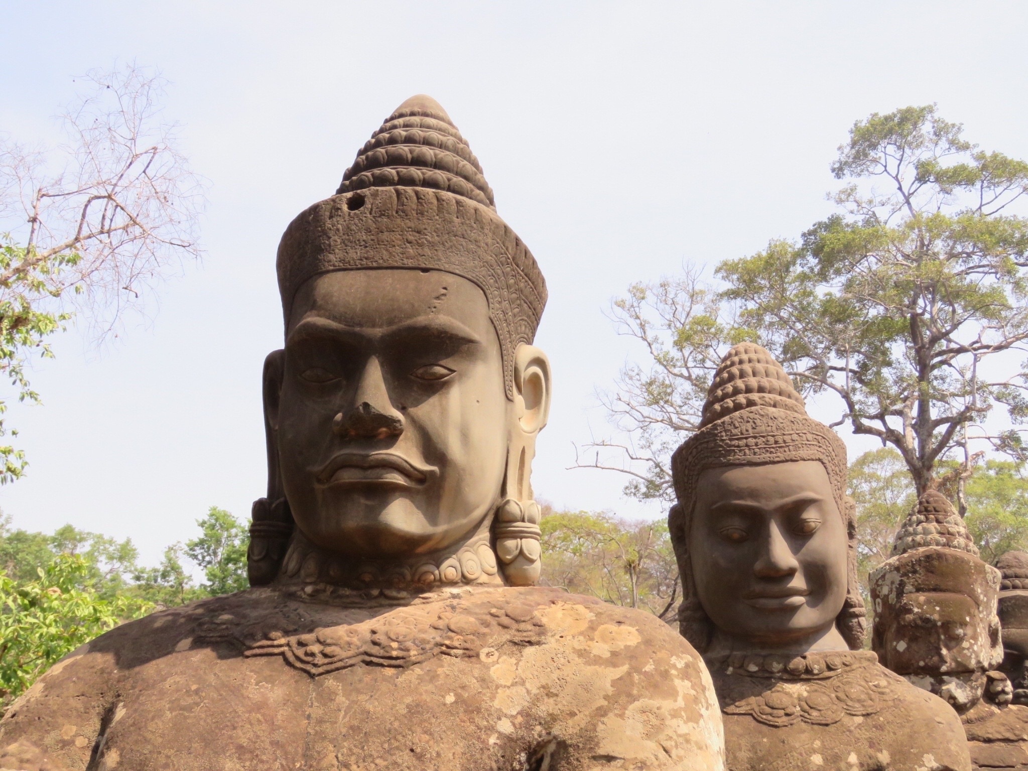 brown buddha statue