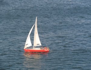 red and white sailboat thumbnail