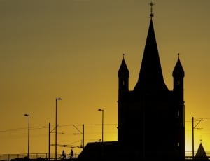 silhouette of cathedral thumbnail