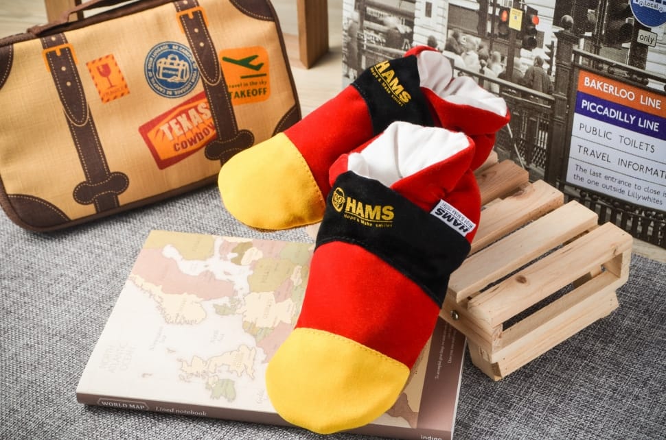 hams black red and yellow shoes preview