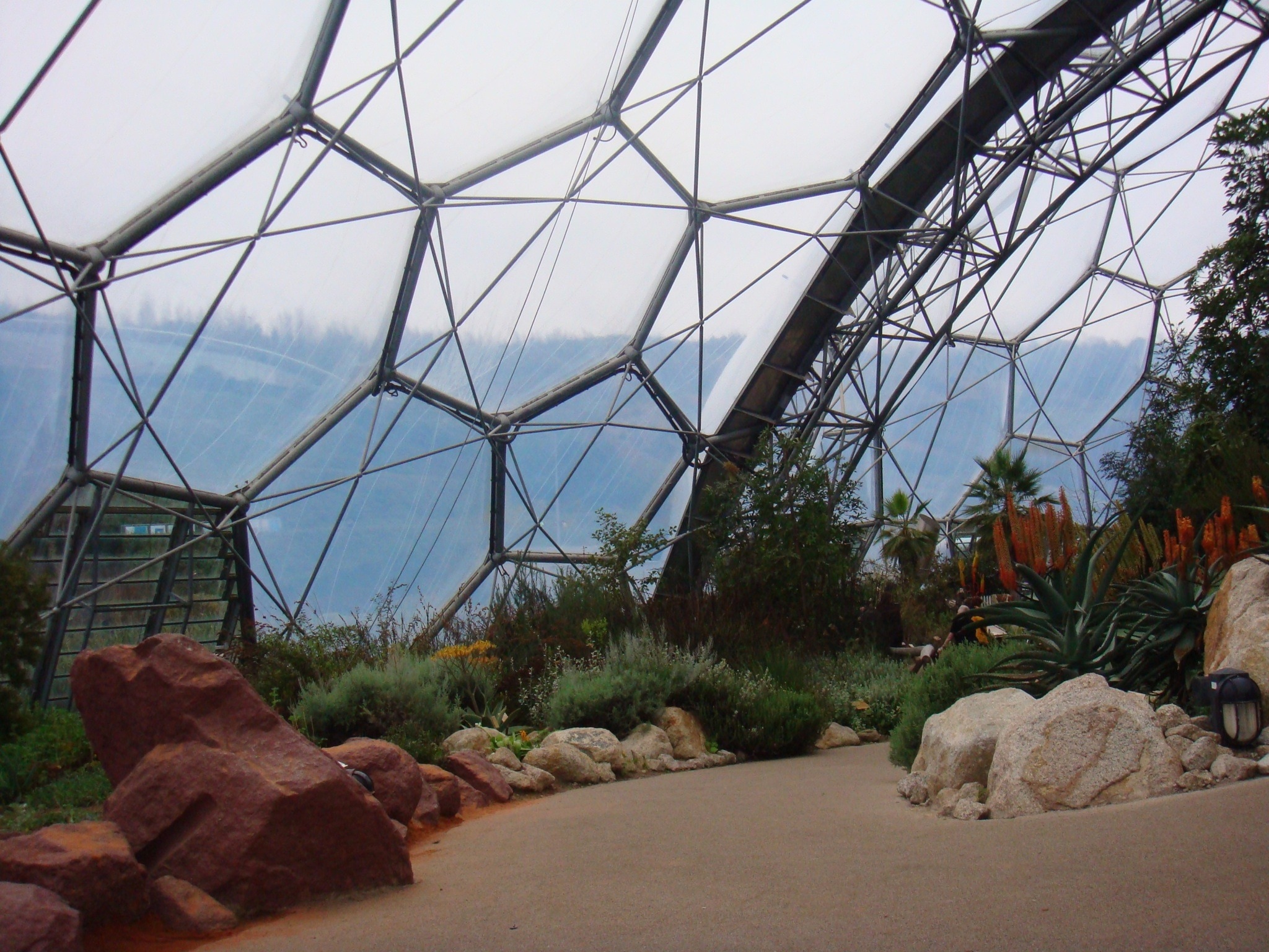 dome geometrical glass park