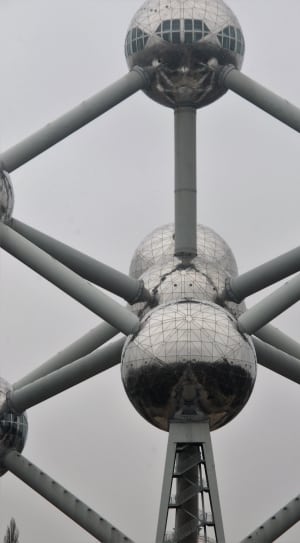 the atomium in brussels thumbnail