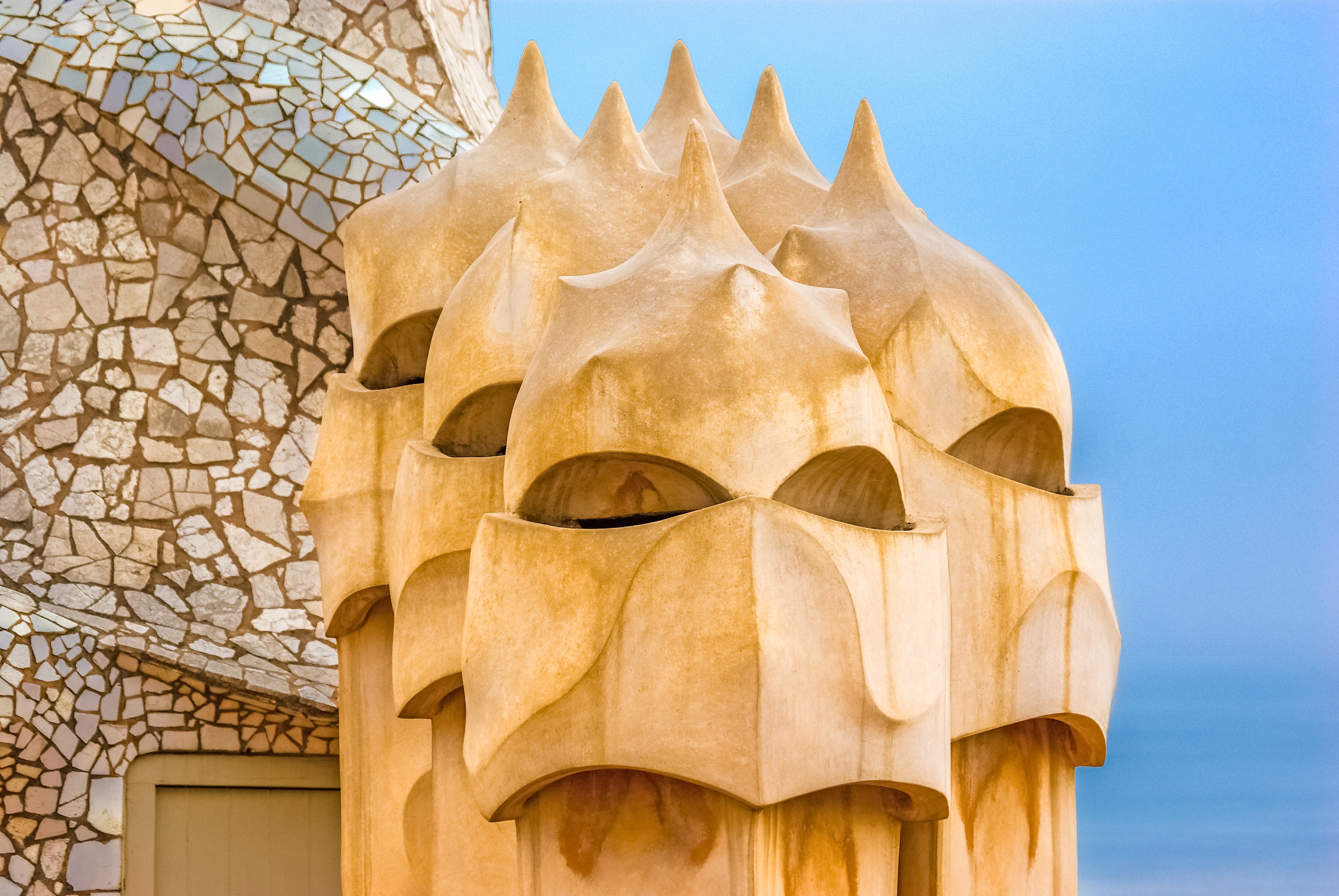 mask wooden sculpture