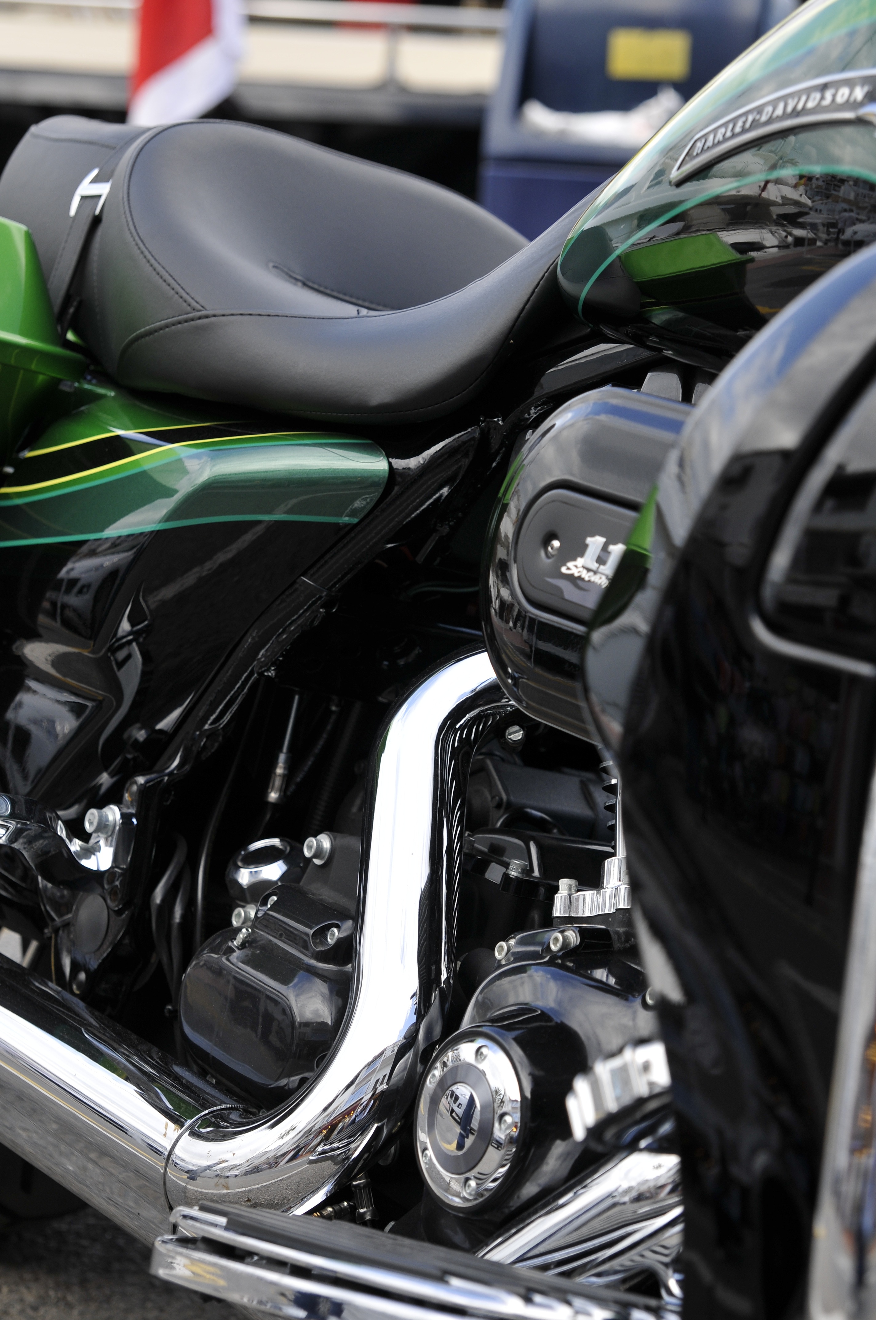 green harley davidson motorycle