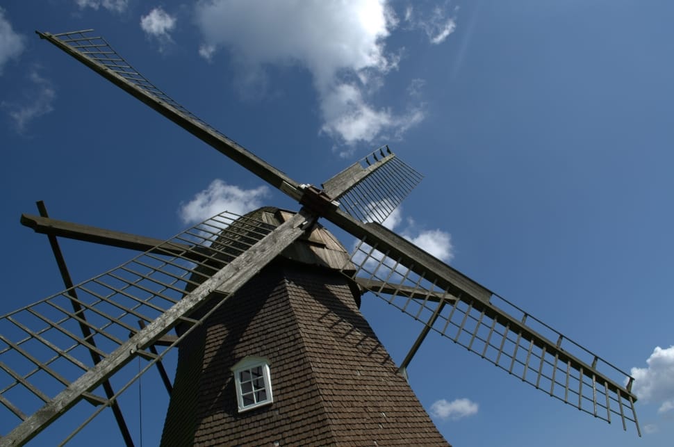brown and black windmill preview